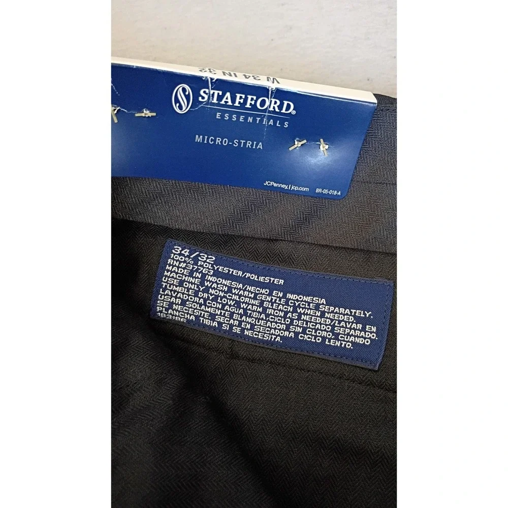 NWT Stafford Essentials Men's Classic Fit Pleated Cuffed Pants Charcoal 34